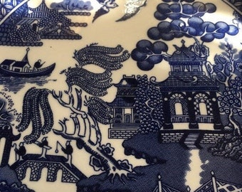 Cobalt blue chinoiserie Japanese cake / bread  plate willow pattern wedding farmhouse blue and white