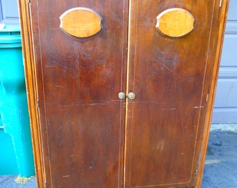 Vintage ornate wardrobe closet storage small bedroom two door