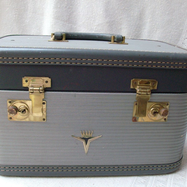 Crown Train Case Etsy