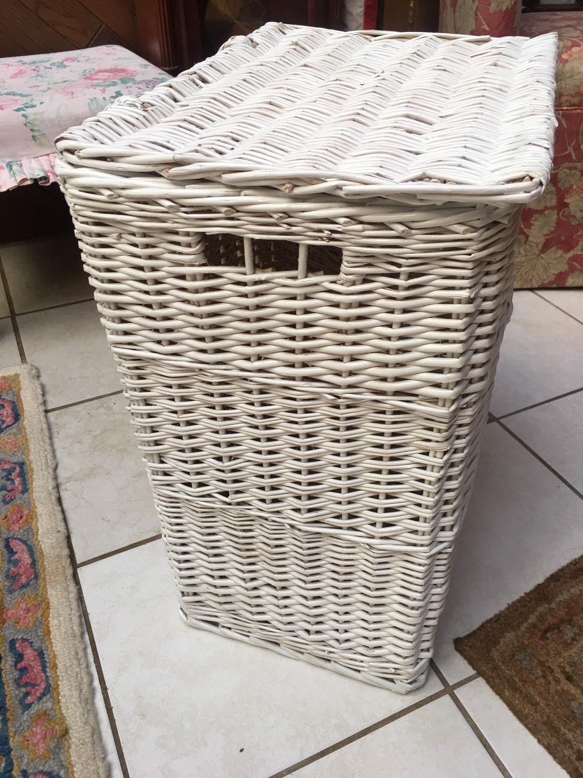 White Wicker Vintage Hamper Over Sized Basket With Lid Storage Etsy