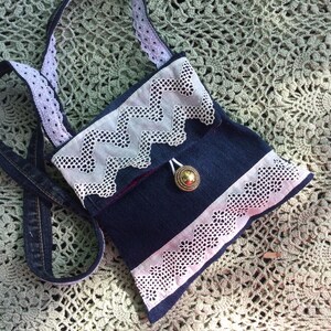 cottage core shoulder bag, lace shoulder bag, gift for her, gift for girlfriend, Jean purse, shabby lace purse, fabric bag, boho pocketbook
