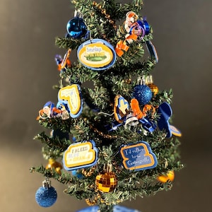 UF Florida Tabletop/desktop Christmas tree