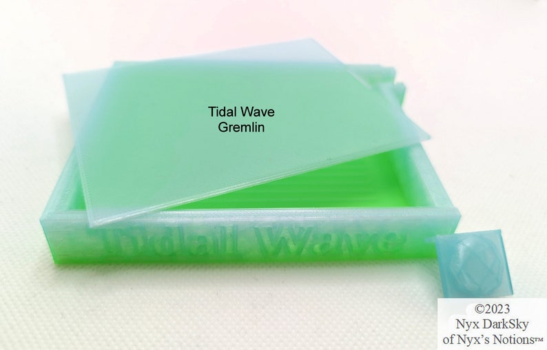 TIDAL WAVE Variegated Translucent Diamond Painting Trays Gremlin