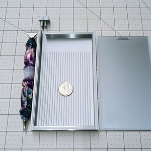 The BEAST with Locking Lid and Plug Diamond Painting Drill Tray image 6