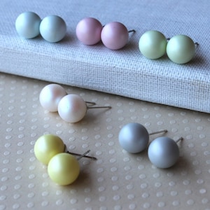 Swarovski Crystal Pearl Stud Earrings in Sterling Silver - Iridescent White, Pink, Blue, Green, Grey, Yellow, Easter gift
