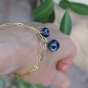 Glass Blueberry Charm Bracelet in 14k Gold Filled, Hand-made Flamework Murano Glass Berry Dainty Chain Link Bracelet