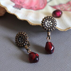Handmade Lampwork Glass Pomegranate Seed Earrings: Bronze English Lock