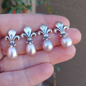 Fleur De Lis Real Freshwater Pearl Earrings - Royal Lily Silver Post Earrings - Teardrop White Pink Dark Genuine Pearl - New Orleans Canada