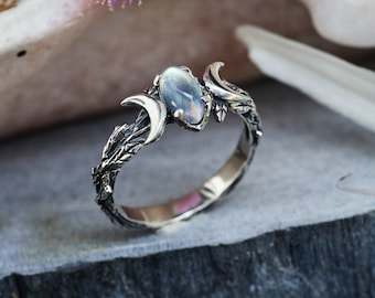 Moonstone Ring “Soma” | Moon Ring Sterling Silver | Moonstone Engagement ring | Celestial Ring | Triple Moon Phase Ring | Moonstone Jewelry