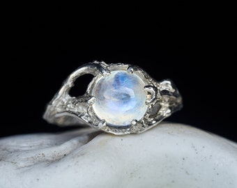 Moonstone Ring "Ariel" | Moonstone Engagement ring | Branch ring | Twig Ring  Wedding ring | Moonstone jewelry | Rings for Women Nature ring
