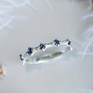 14K White Gold 5 Stone ring BLOSSOM | Vintage Art Deco Ring | Tiny Blue Sapphire Ring | Birthstone band | Royal Gold Ring Wedding band women