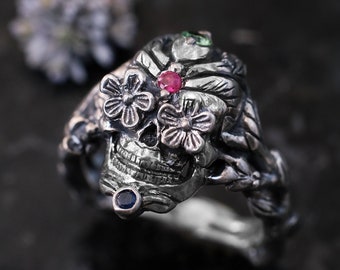 Anillo antiguo de plata de ley con calavera de azúcar / Anillo del Día del Cráneo Mexicano de Muertos / Anillo gótico punk de declaración multipiedra para mujeres y hombres