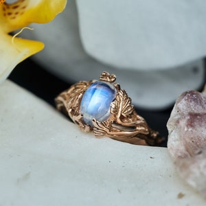 Rose Gold Moonstone Engagement Ring "Daisy" | Rose gold ring for women  | Moonstone jewelry | Moonstone ring  | Gold engagement ring |