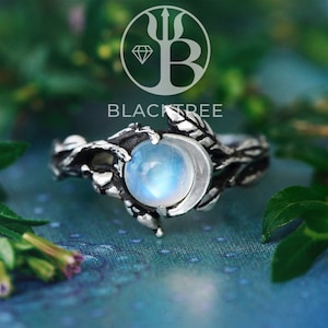 Moonstone Engagement Ring “Luna” | Moonstone ring | Triple Moon Ring | Moon Wedding ring| Vintage Ring | Moon Phase Ring | Women's Ring