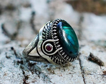 Labradorite Ring for Women "Goddess Isis" | Egyptian Jewelry | Statement ring | Vintage ring | Antique ring | Garnet Ring