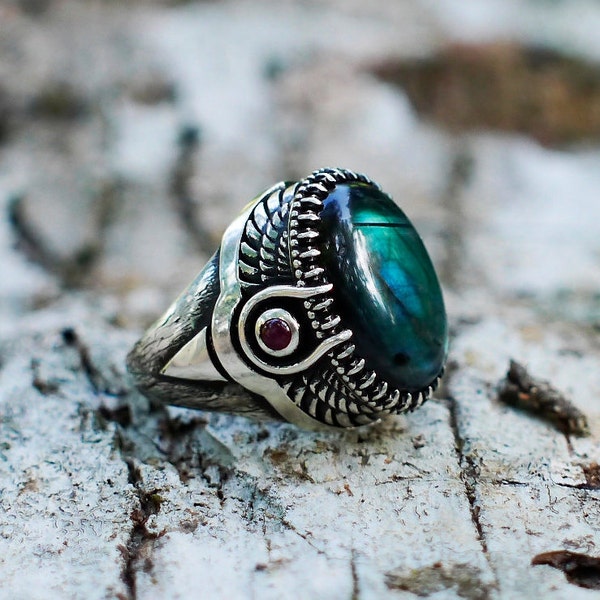 Labradorite Ring for Women "Goddess Isis" | Egyptian Jewelry Goddess Statement ring | Ancient Egypt Vintage Antique ring | Garnet Ring