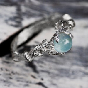 Aquamarine Ring "Isa” | Engagement ring | Flower ring | Boho ring | Sterling Silver ring | Aquamarine jewelry | Twig ring | Blue Stone ring
