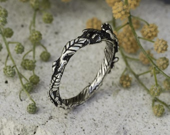 Womens Wedding Band "Mona" | Wedding bands for women | Women's Wedding ring | Sterling Silver ring for her | Twig ring | Flower ring