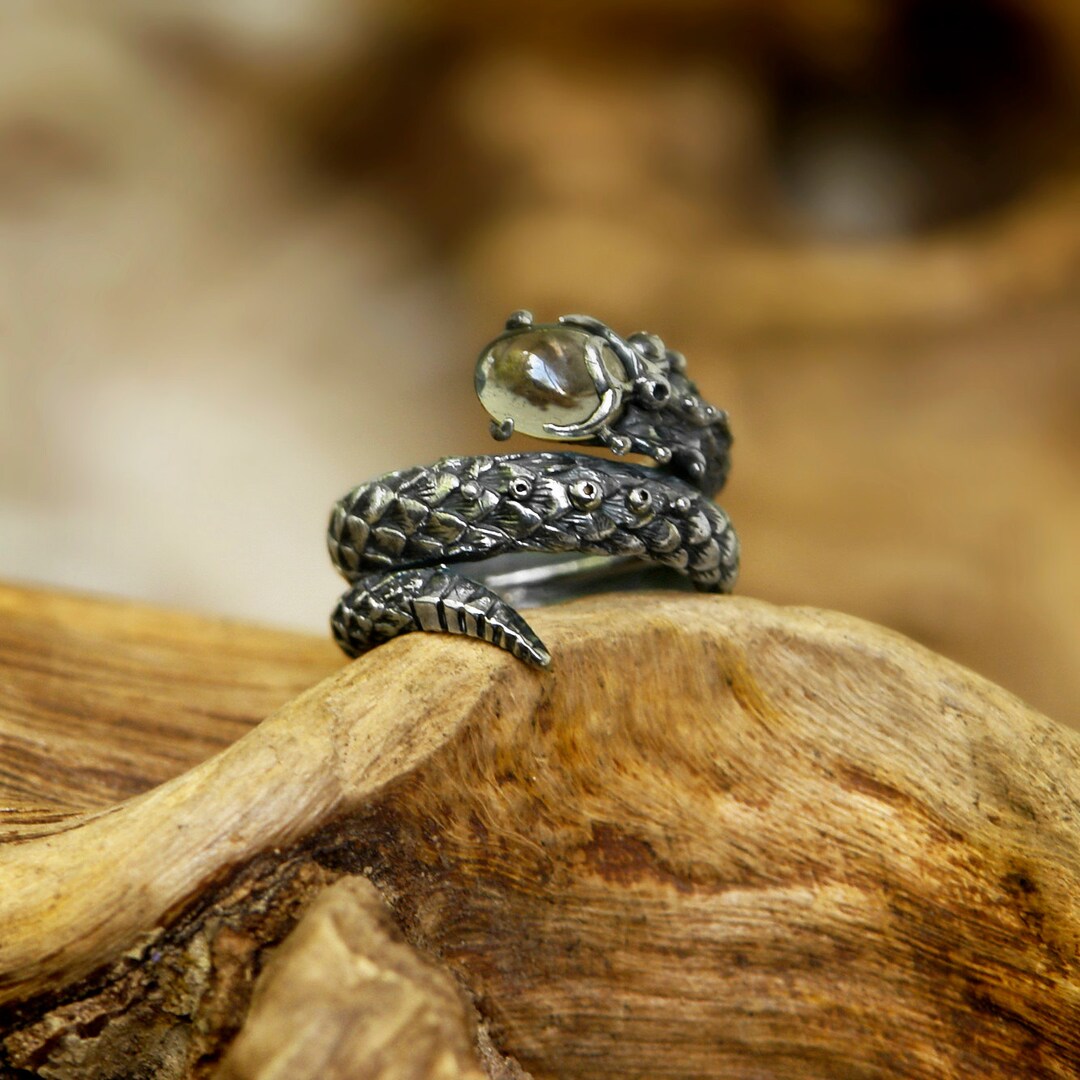 Snake Ring 