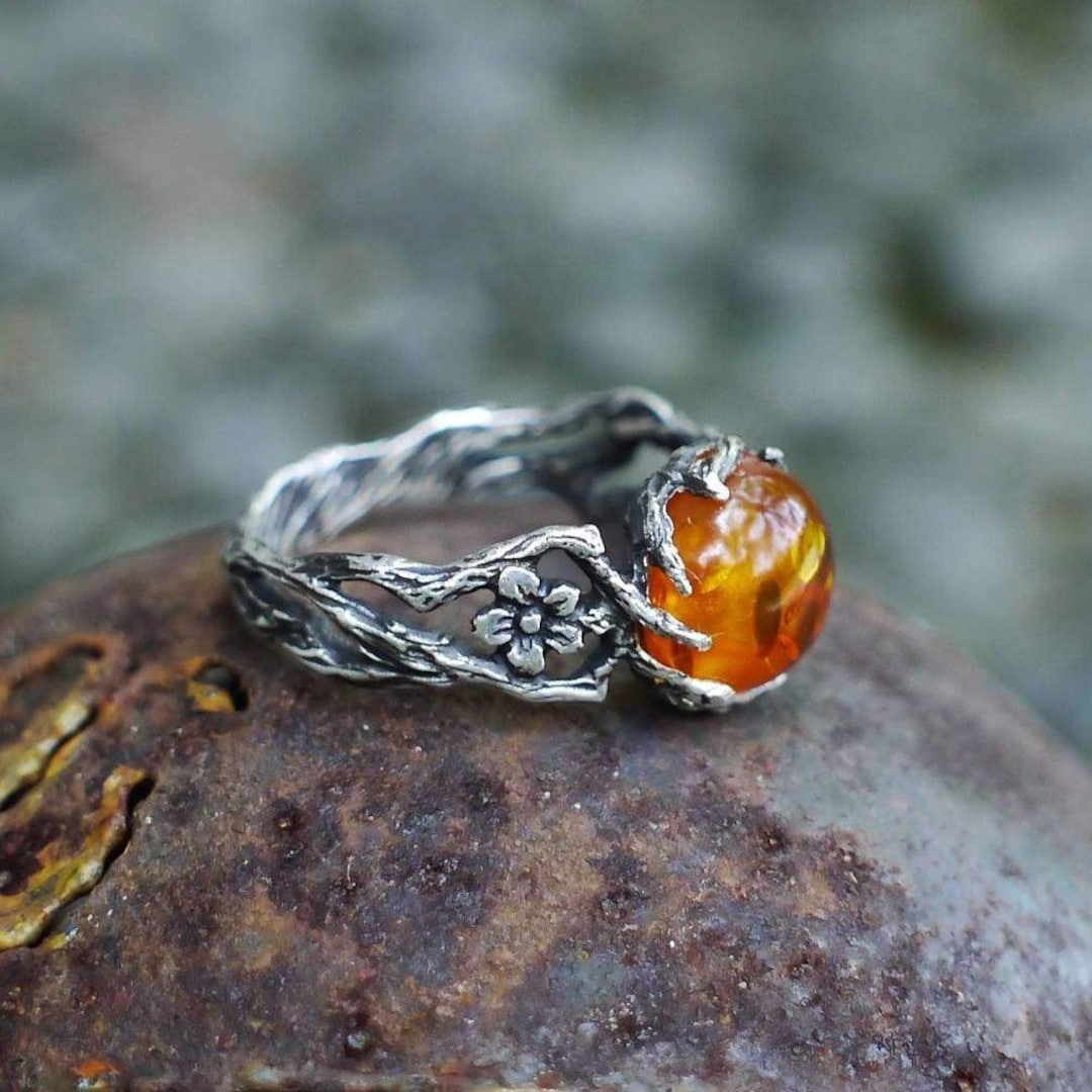 Amber Ring 