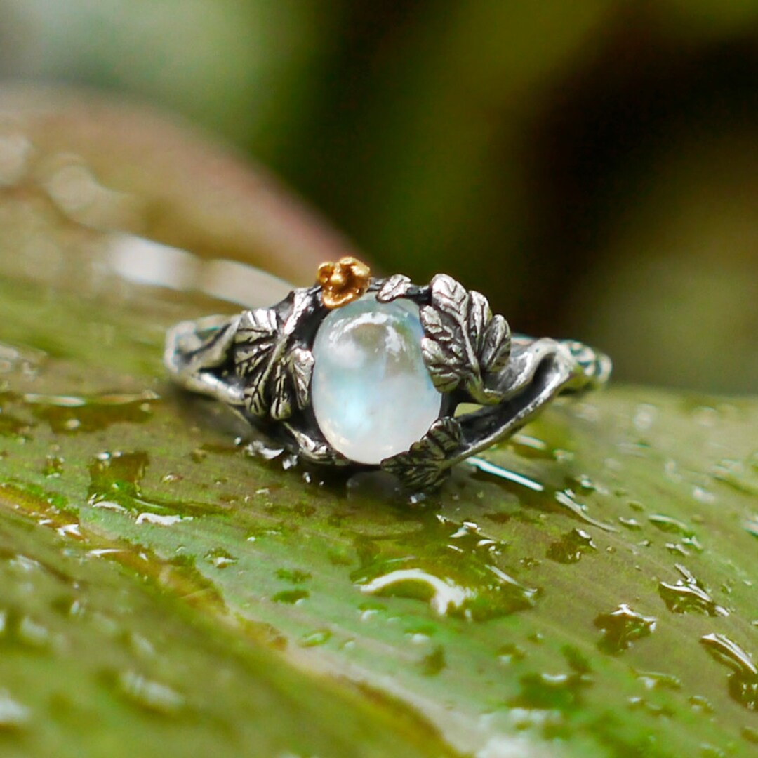 White Gold Rainbow Moonstone Engagement Ring, Pirouette