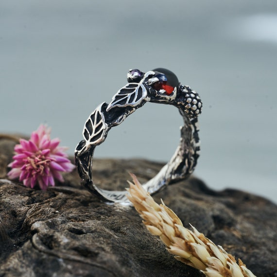 Raspberry cheap garnet ring