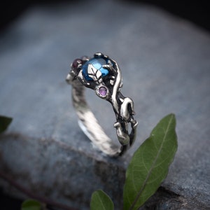 Blue Topaz Ring "Avery" |  Nature Vintage flower Engagement ring | Gemstone Silver Leaves Rings for women |  Antique Floral Ring Blue Stone