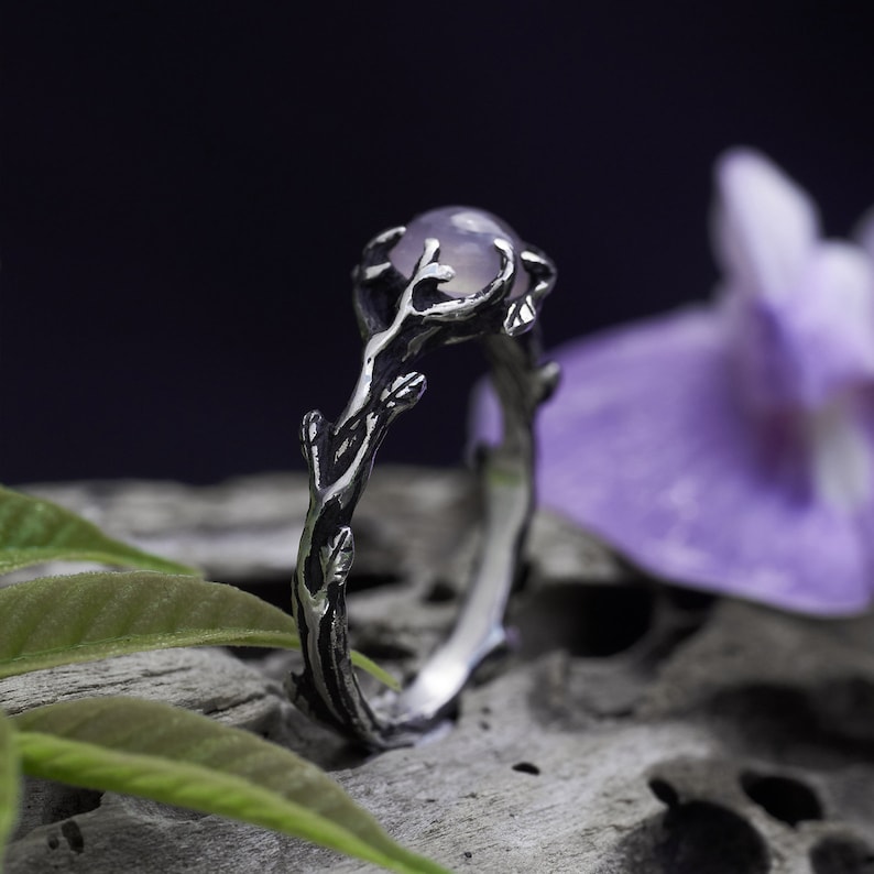 Women's Nature Flower Ring with Rose Quartz for Engagement