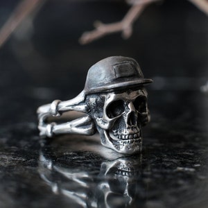 Bague tête de mort Silver bro Bague gothique en argent 925 Anneau de crâne dargent Bague de motard chunky Anneau de métal lourd Bague Souvenir Mori Bague Punk image 1