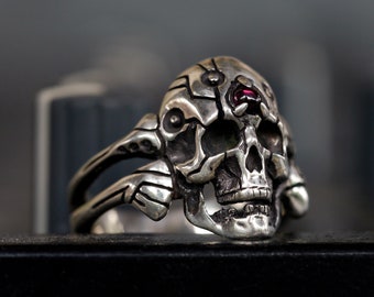 Skull Ring “Machine”| Silver Garnet Ring | Biker Statement Ring | Viking Gemstone Ring | Heavy Metal Ring | Memento Mori Ring | Punk Ring