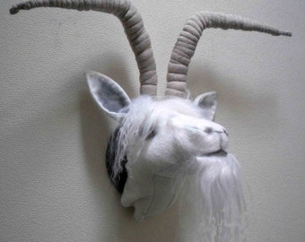 GOAT TROPHY HEAD with horns Pattern by Jan Horrox