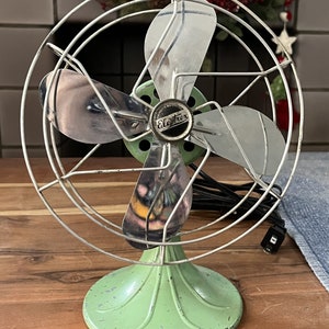 Vintage Electrex electric fan