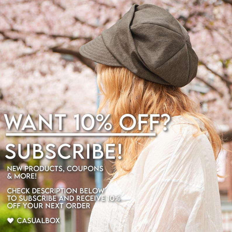 K&ouml;nnte beinhalten: Eine Frau tr&auml;gt eine graue Schirmm&uuml;tze mit einem wei&szlig;en Hemd. Der Text auf dem Bild lautet "WANT 10% OFF? SUBSCRIBE! NEW PRODUCTS, COUPONS & MORE! CHECK DESCRIPTION BELOW TO SUBSCRIBE AND RECEIVE 10% OFF YOUR NEXT ORDER ❤CASUALBOX"