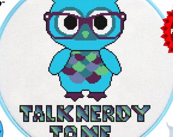 Patrón de punto de cruz "Háblame de forma nerd" en PDF, gráfico de gafas de búho adorables, bordado divertido para geeks.
