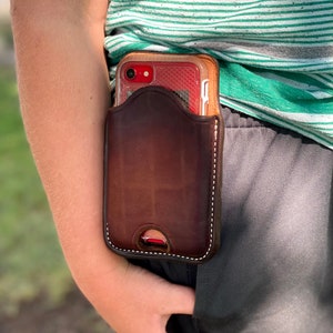Étui pour téléphone portable en cuir avec clip