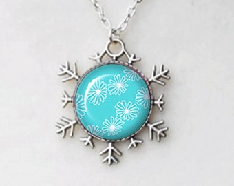 Turquoise Daisy Snowflake Necklace, Antique Silver, Winter Necklace, Birthday Gift Ideas, Snowflake Collectors