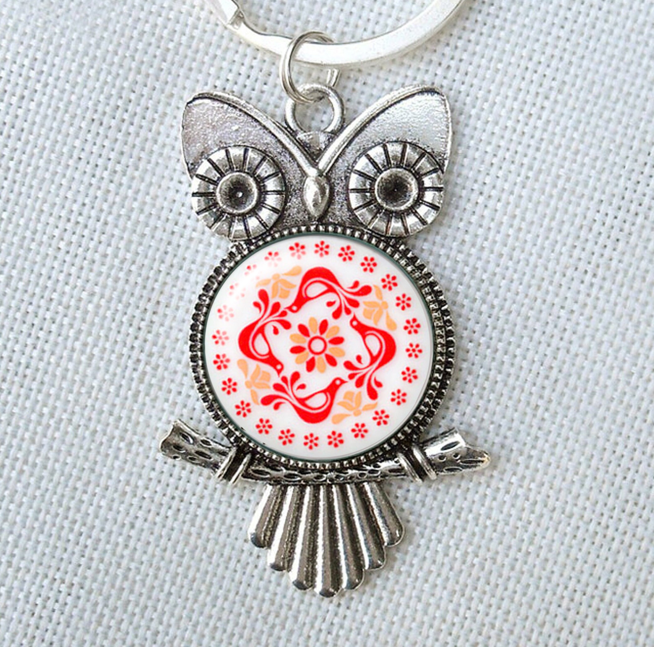 Pyrex Friendship Pattern Owl Keychain, Mod Keychain, Owl Keychain
