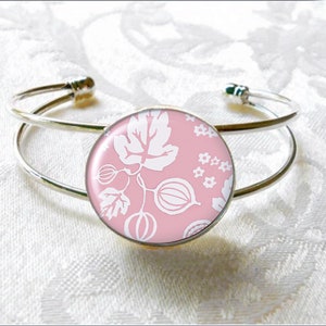 Pyrex Pink Gooseberry Silver Cuff Bracelet, Gooseberry Collector Gift, Pyrex Bracelet, Pink Cuff Bracelet, Birthday Ideas, Pyrex Inspired