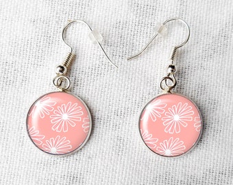 Pink Daisy Pattern Silver Earrings, Birthday Gift, 18mm Drop Earrings, Pink Daisy Earrings, Pink Drop Earrings, March Birthdays