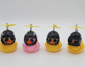 Car Dashboard Decoration Toys Duck With Helmet And Accessories Chain Doll B5G9 