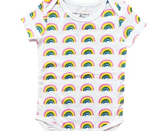 Organic Cotton Baby Onesie, 100% cotton onesie, Handmade baby onesie, Rainbow print onesie, Trendy baby clothes, Baby fashion, bodysuit