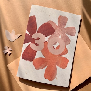 Carte du 30e anniversaire, jolie illustration florale moderne, respectueuse de l'environnement et fabriquée de manière durable
