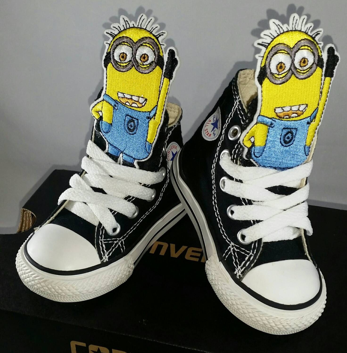 converse minions converse minions