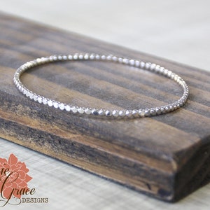Pulseira de prata esterlina com bolinhas, pulseira individual, pulseira de prata com contas marteladas