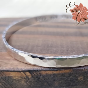 Personalized Hammered Silver Bangle, 5mm Sterling Silver Hand Stamped Message Bracelet, Names, Custom Text, Grandma or Mom&#39;s Bracelet