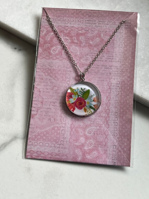 Bette Floral Necklace