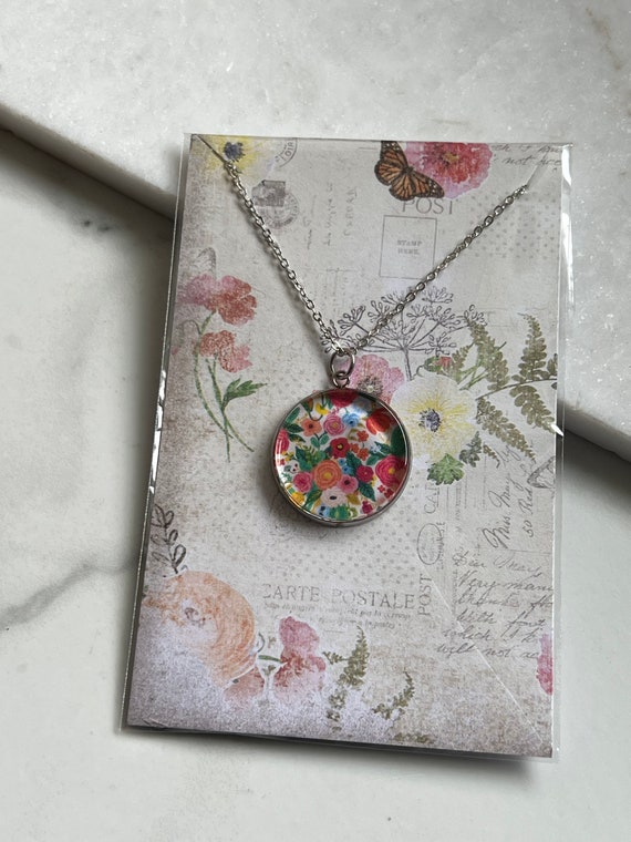 Bette Floral Necklace