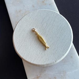 18K Gold   Charm- Sardine 30mm