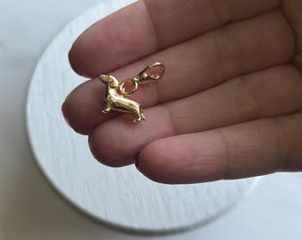Gold Charm- Weenie Dog