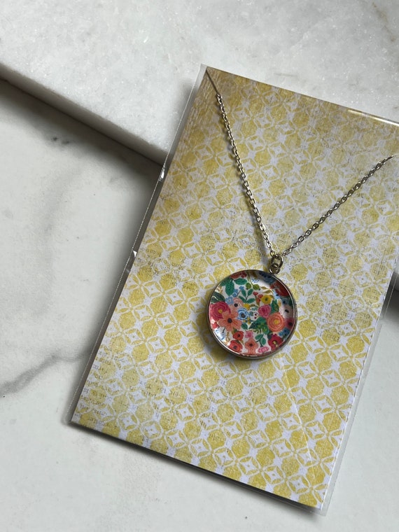 Bette Floral Necklace